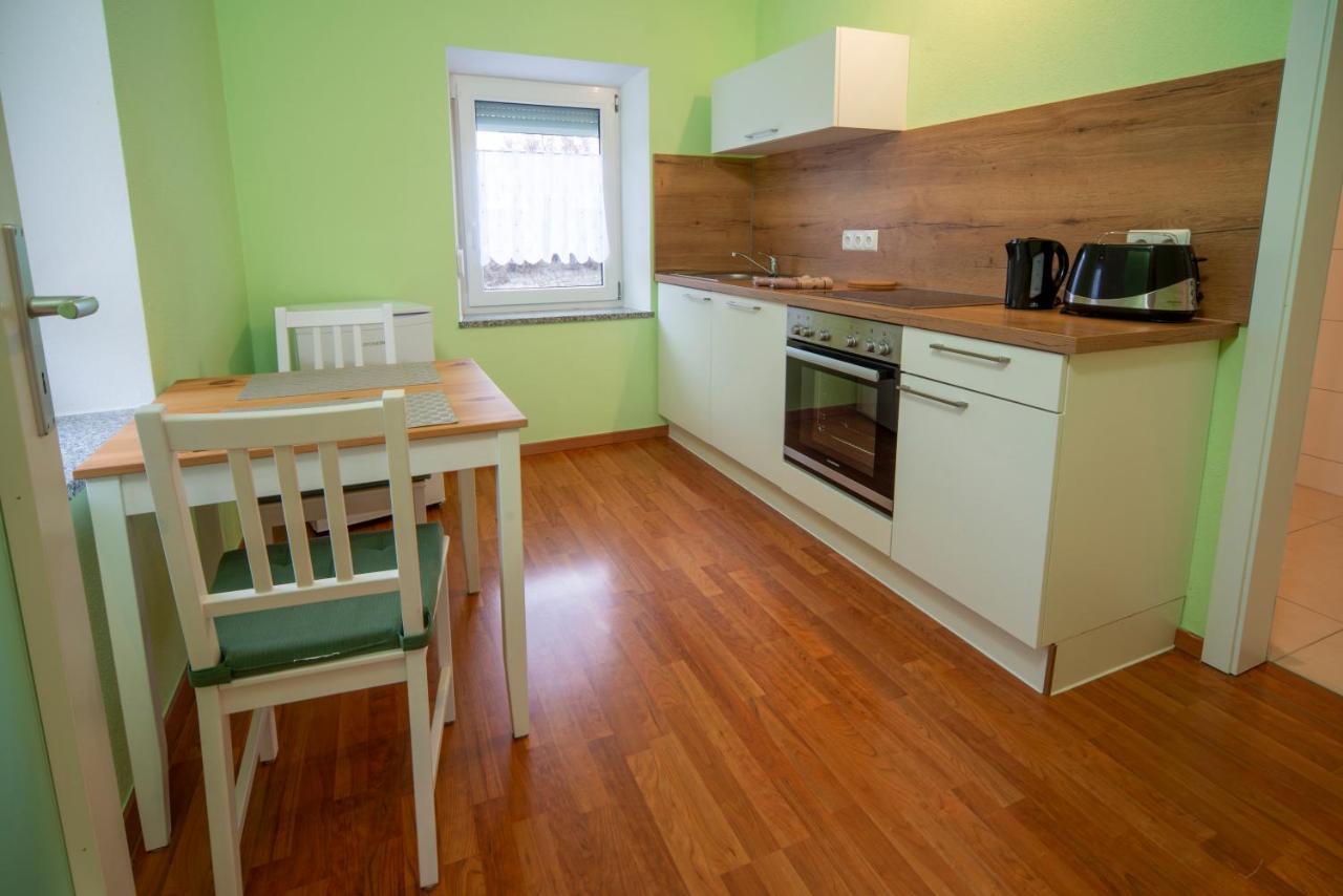 Monteur-/ Arbeiter-Apartment_ Wohnung 4 Memmingen Exteriör bild